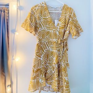 Lush mustard dress